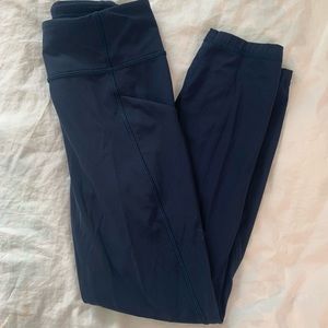 LULULEMON NAVY LEGGINGS